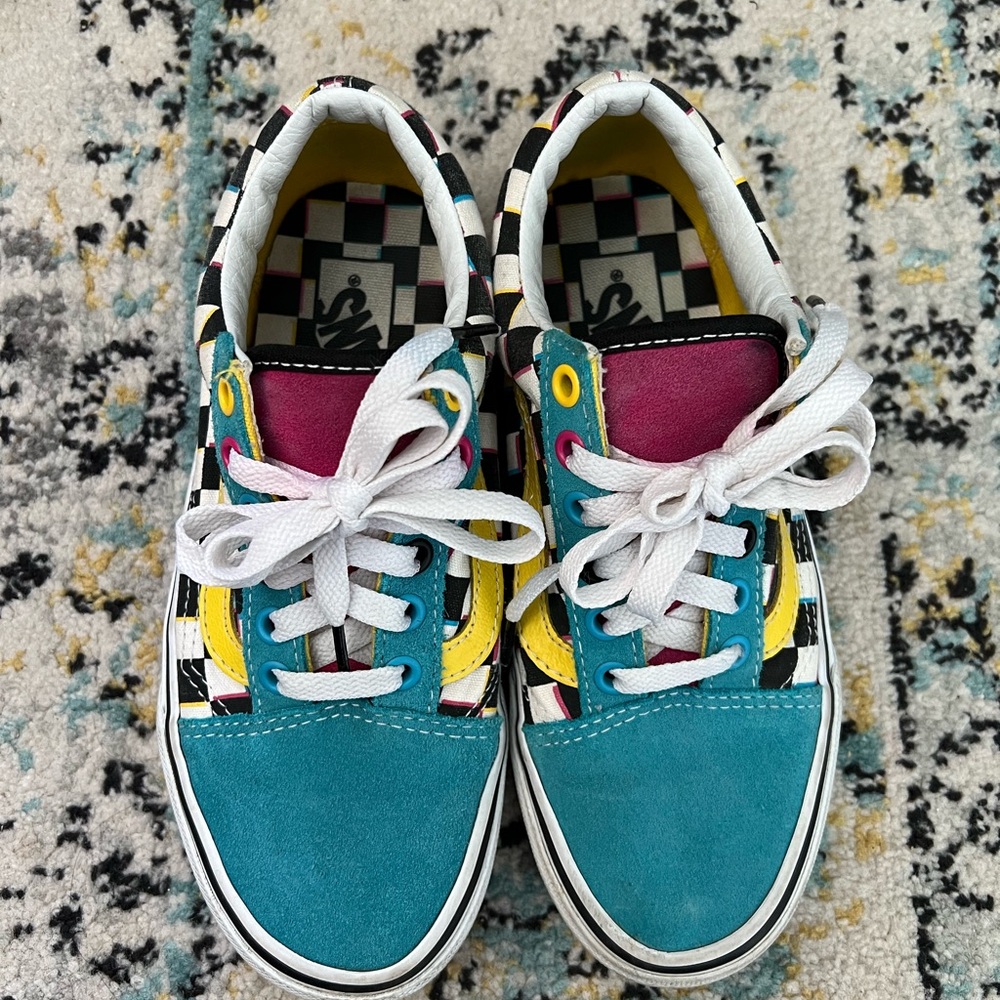 Fun CMYK checkered pattern Vans - Picture 2 of 6